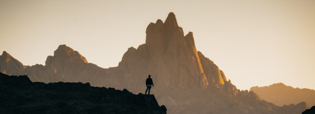 neom-gOqBe7ropxM-unsplash